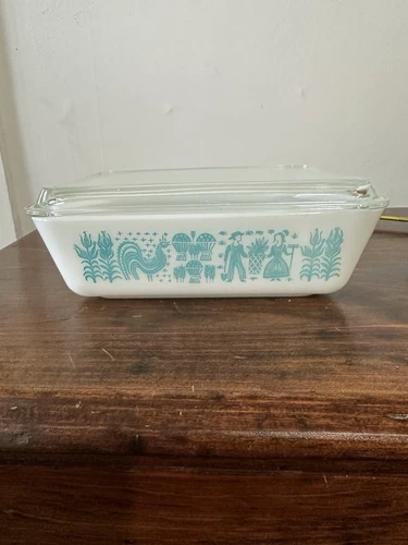 Pyrex 0503 Turquoise 1 1/2 QT Amish Butterprint Refrigerator Dish  Vintage