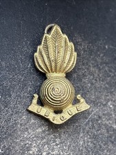 Royal Artillery, British Army Side Cap/ Collar Badge.