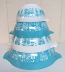 Vtg Pyrex Turquoise/White Amish Butterprint Cinderella Nesting Mixing Bowls x 4