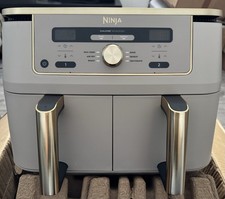 Image of Ninja Max Dual Zone Digital Air Fryer 9.5L Stone/Gold DZ400UKSTGD