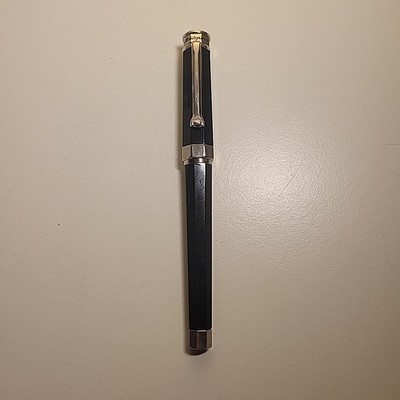 Montegrappa Tintenroller NeroUno Schwarz Edelharz
