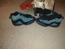 Nike ACG Air Lava Dome 2002 Exclusive Sneaker...