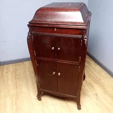 Antique Record Player Victrola Victor Talking Machine VV-XIV 1920's?