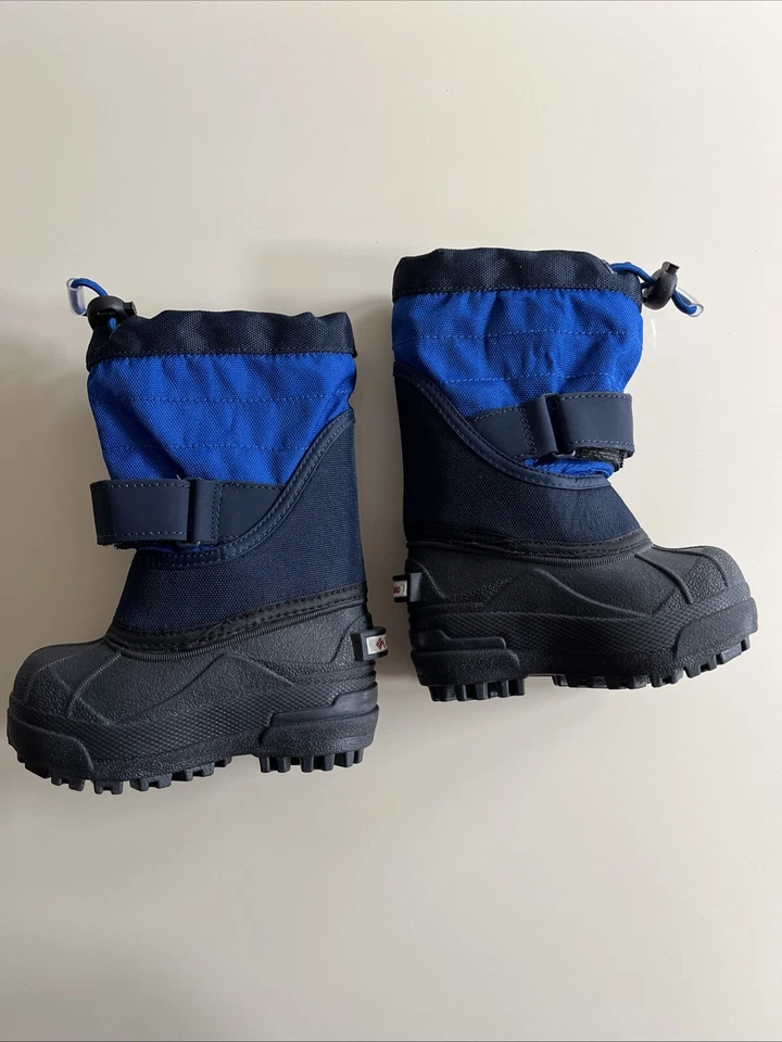 Botas de nieve Columbia para niños pequeños T5 nuevas sin caja Foto 2 de 4