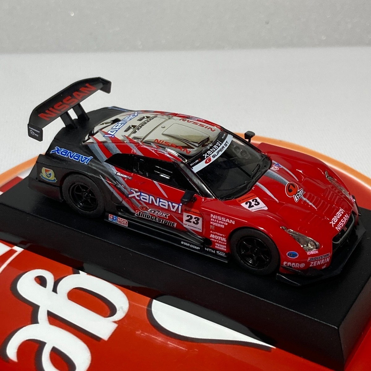 Kyosho 1/64 GT-R Racing Car Minicar Collection Diecast
