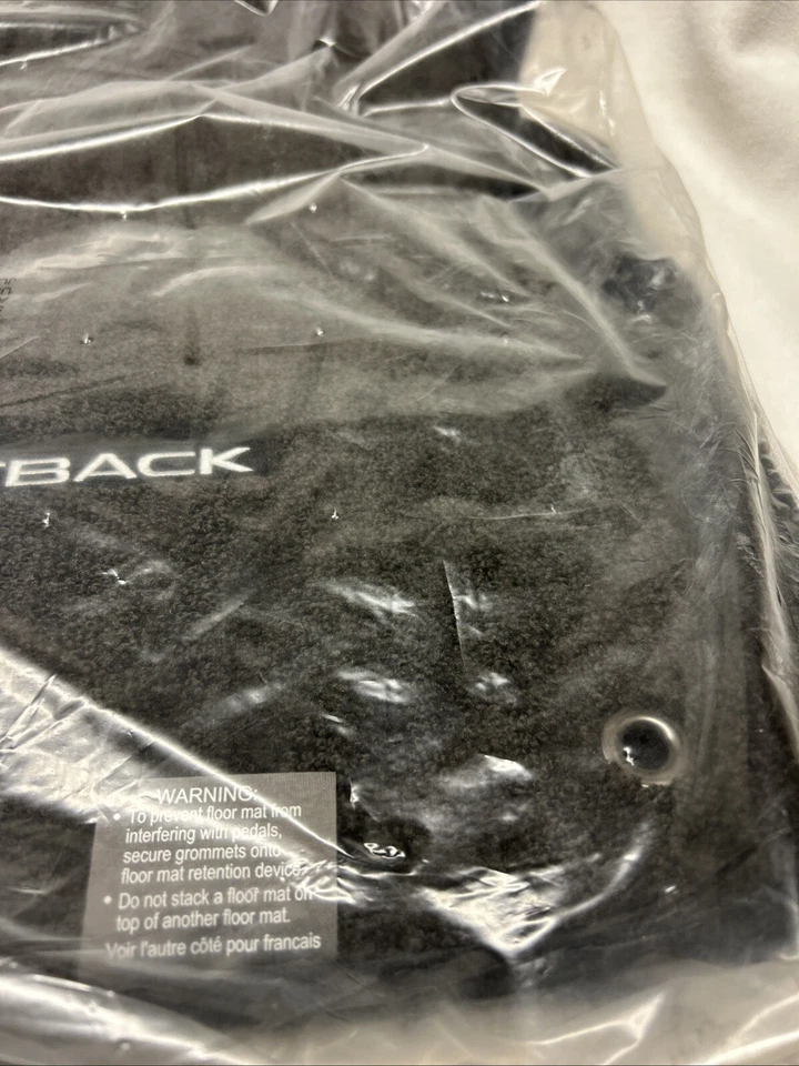 全新 Subaru Outback J505SAN000 正品地毯替换脚垫 — 第 3/4 张图片