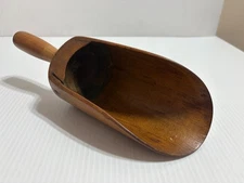 Nice Primitive Antique 9" Wood Grain Feed Scoop Vintage Farmhouse Decor Rustic