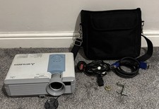 Mitsubishi Projector SE2U With cables and Carry Case