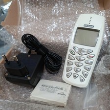 TELEFONO CELLULARE NOKIA 3510 NUOVO ORIGINALE VINTAGE BIANCO + BATTERIA e CARICA