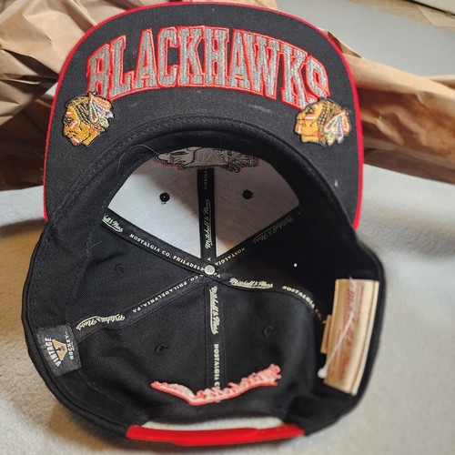 NHL Chicago Blackhawks Snapback Hat Mitchell & Ness Embroidered Wool Blend Cap - Picture 3 of 5