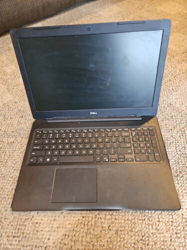 Dell Inspiron 3595 / 4 GB RAM / AMD A9 Laptop (charger not included) - Picture 1 of 4