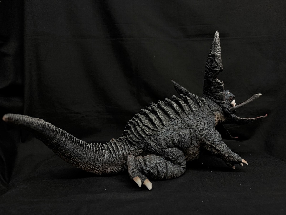 Ultraman Kaiju Gabora Art Statue (One-Off) 60 cm ウラン怪獣ガボラ