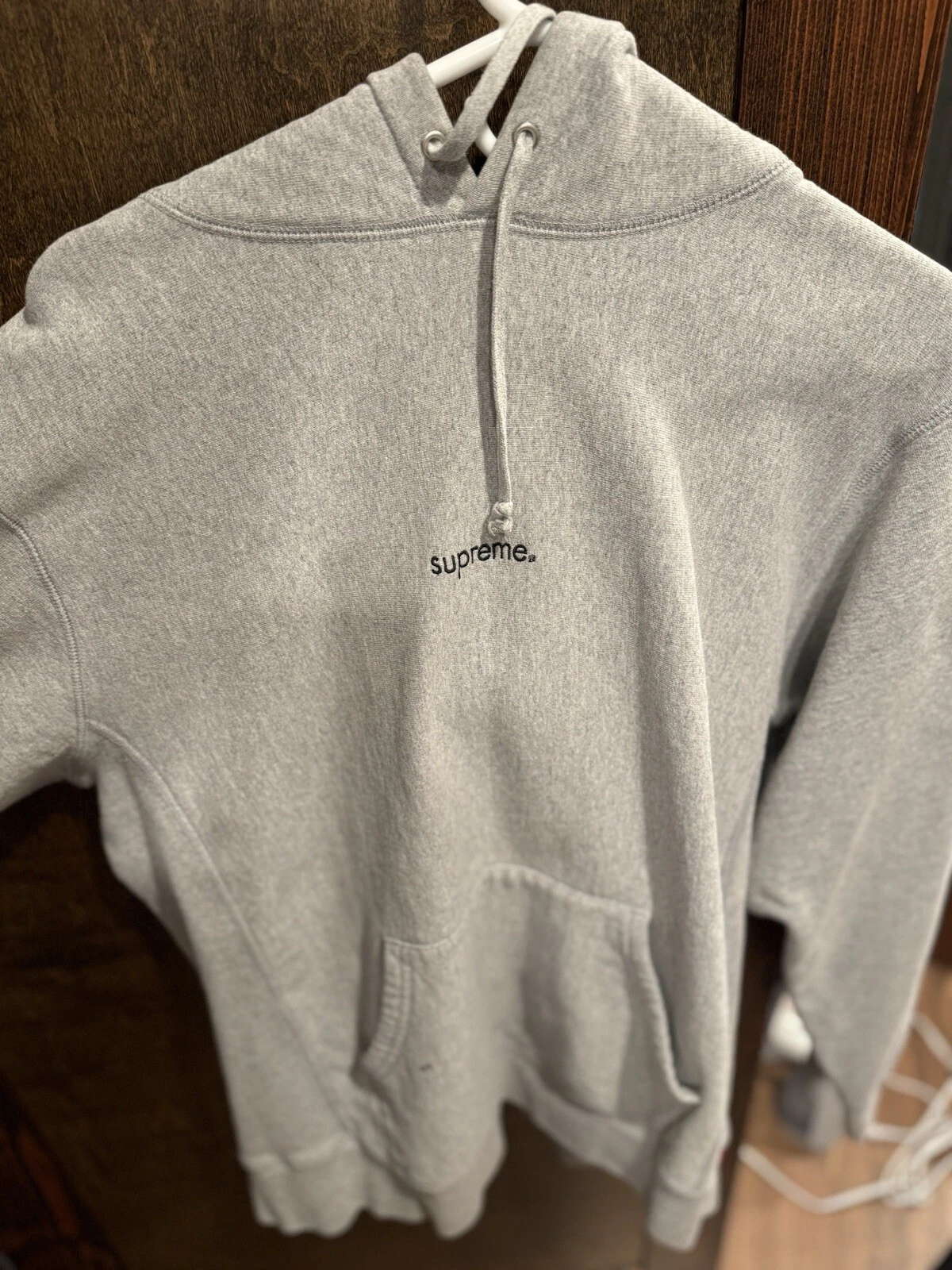 Sweat à capuche Supreme Large