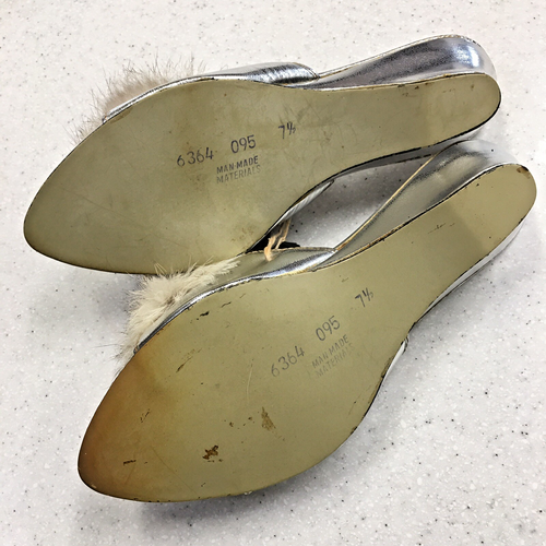 Pretties Sexy Boudoir House Slippers 7.5 Silver Fur Retro Pin Up Mules Shoe Heel - Picture 5 of 9