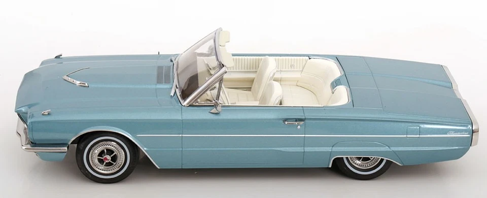 KK Scale 1:18 FORD THUNDERBIRD CONVERTIBLE LIGHT BLUE MET. 1966 THELMA & LOUISE - Immagine 3 di 4