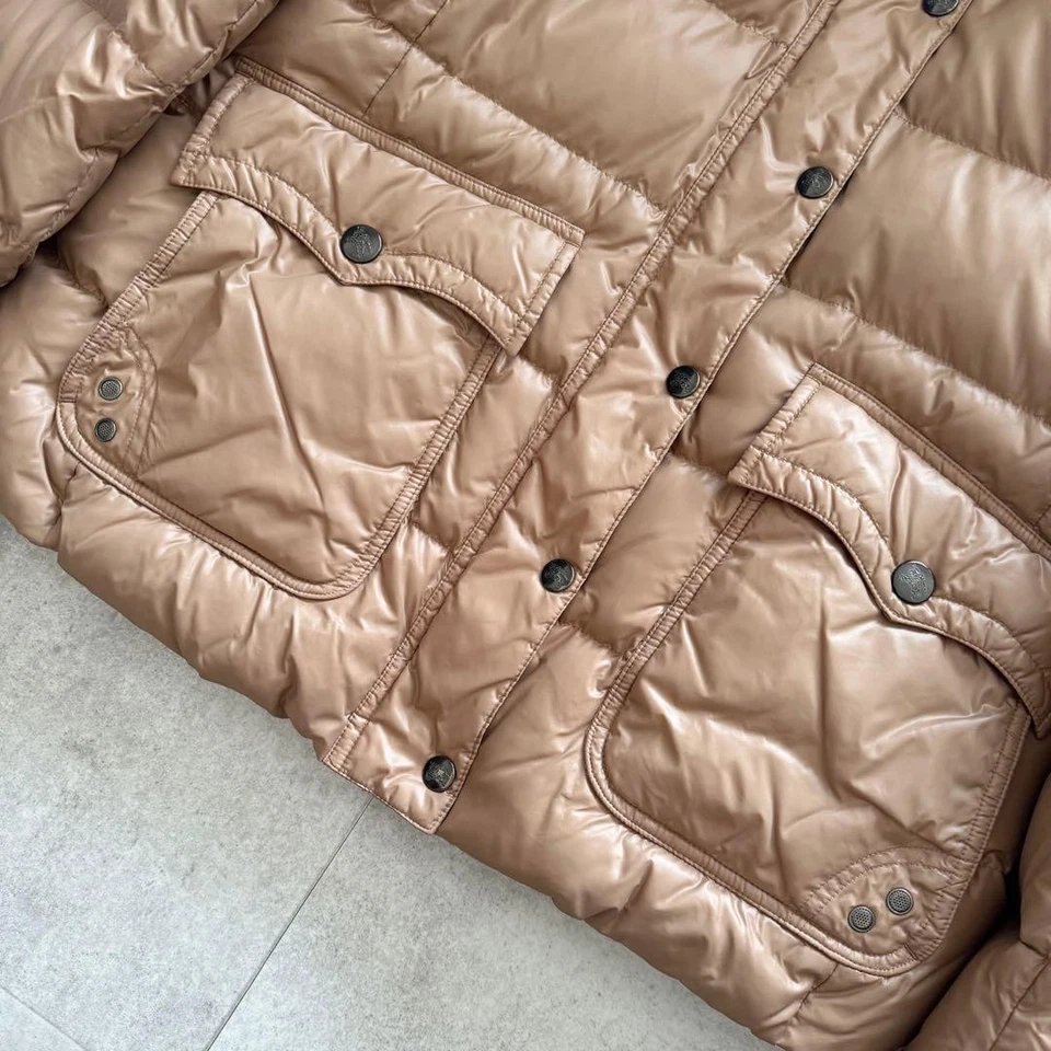 Chaqueta Burberry Blue Label marrón de 2 vías con capucha de piel talla 40 Nova Check Japón Foto 4 de 4