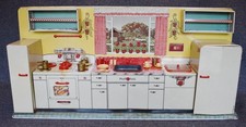 CIRCA 1950'S LOUIS MARX TIN LITHO MODERN KITCHEN PRETTY MAID PLAY SET W ORIG BOX
