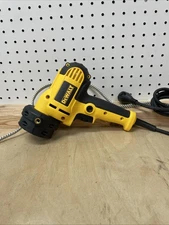 DEWALT DWE6401DS 120V Variable Speed Disc Sander
