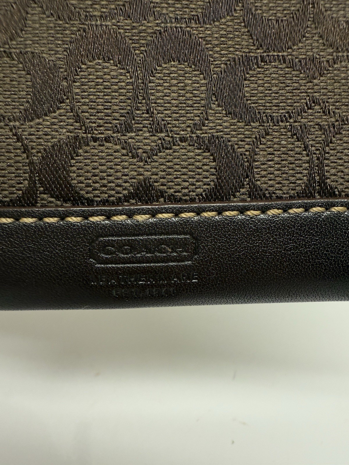 Coach Leather Coin Purse with Zip Closure