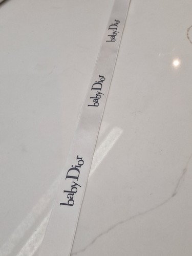 Nastro regalo Baby Dior 50m 25mm bianco nero lettere nuovo rotolo completo sigillato originale - Foto 4 di 4