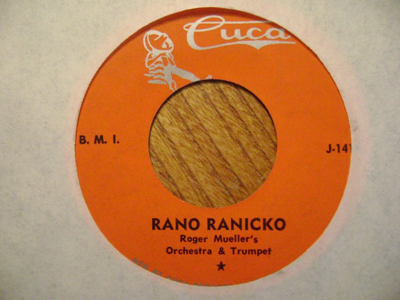 CUCA 45 RECORD/ ROGER MUELLER/ALONE IN THE WORLD WALTZ/ RANO RANICKO/ J-1418