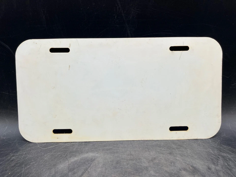 Vintage Nascar Racing Tag License Plate Jeff Gordon 24 Du Pont 1998 Plastic Sign - Image 4 of 4