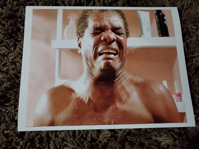 FRIDAY - WILLIE JONES Art Print Photo 11'' x 14'' Bathroom College Poster 
