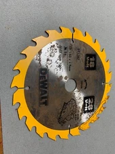NEW DeWALT  DT1207  24 Tooth Circular Saw Blade - never used