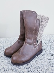 very comfortable boots