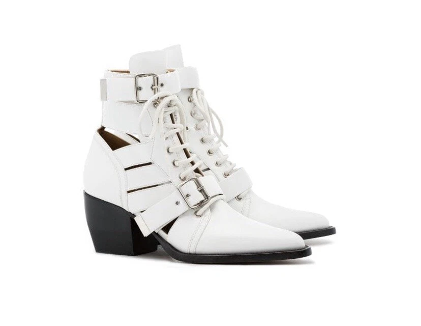 Chloe top boots white