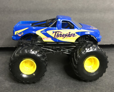 Hot Wheels Monster Jam Truck THRASHER 1:64 with Metal Base