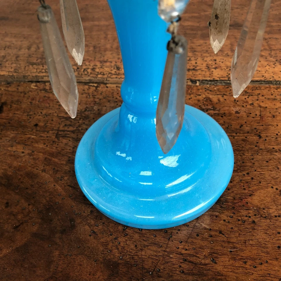 PORTE ANANAS EN OPALINE BLEU ET PENDELOQUES 19 EME SIECLE INV 11186 - Photo 4/4