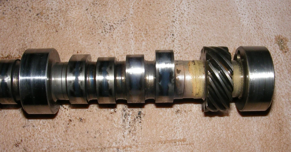OMC Volvo V6 Cam Shaft Assembly PN 0913295 Fits 1987-1993 - Image 2 of 4