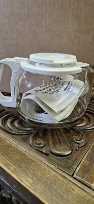 Melitta 10 - 12 Cup White Replacement Carafe Coffee Pot Made in USA Universal