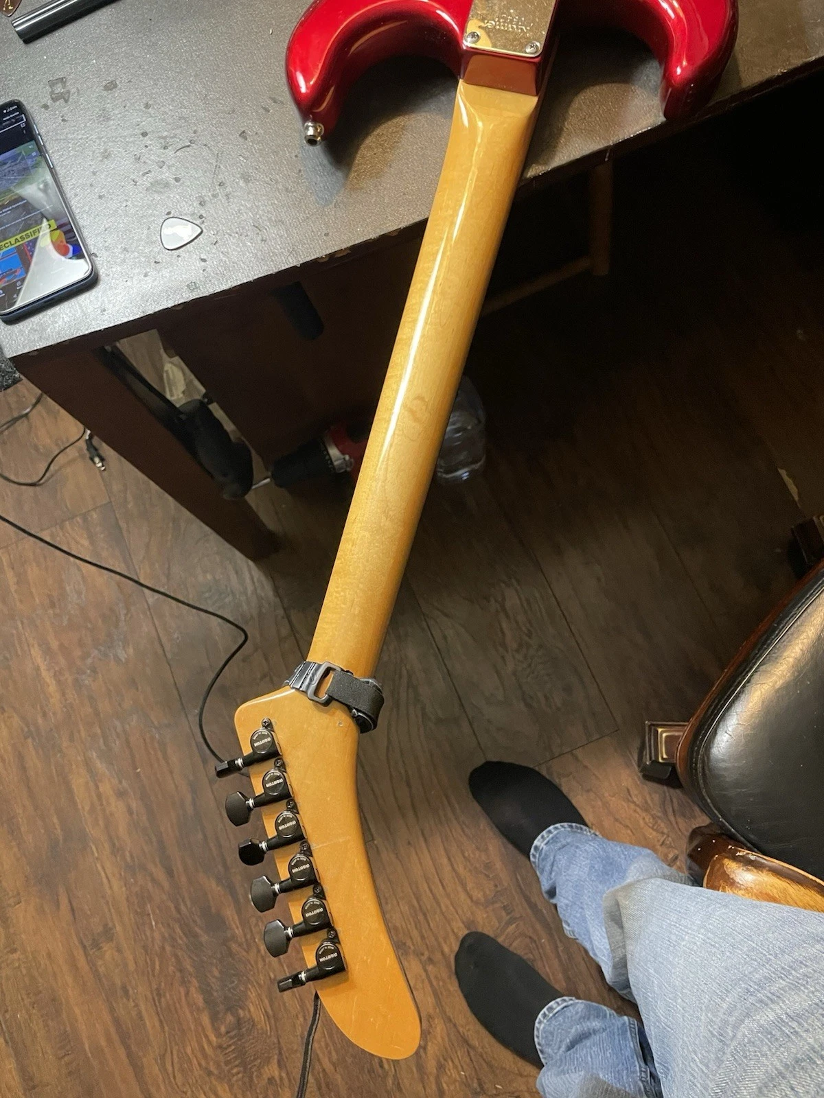 Picture 5 of 18