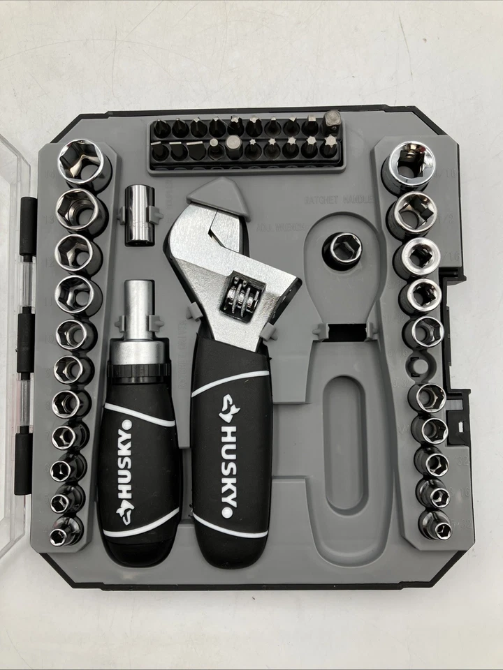 Husky 1/4 in. and 3/8 in. Stubby Ratchet(MISSING) and Socket Set (44-Piece) READ - Image 4 of 4