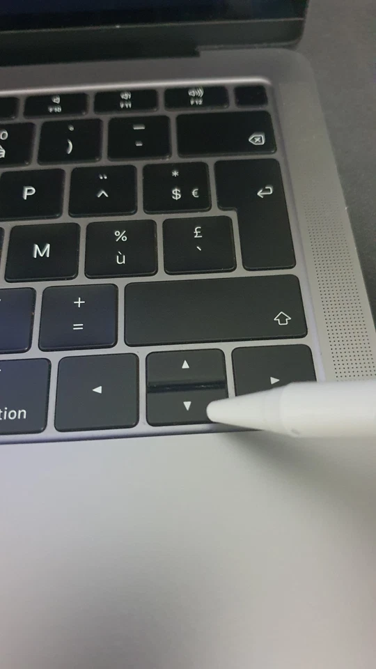 Apple MacBook Air 13" 2018 · i5 · 8GB · 128GB, photo 4 sur 5