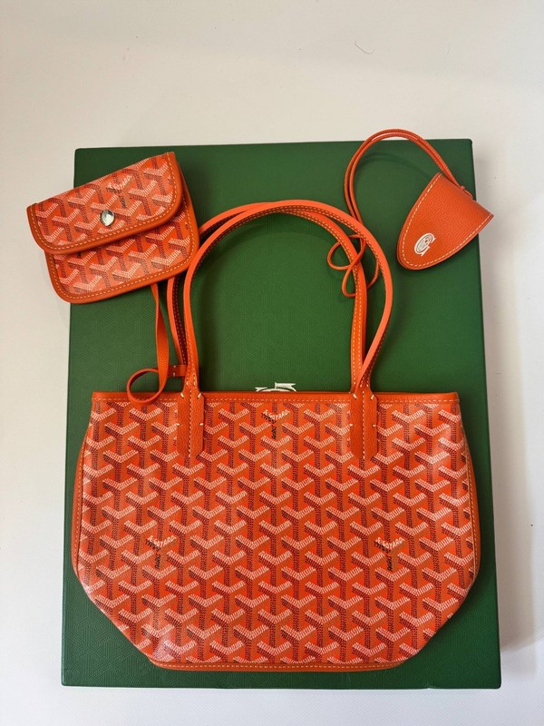 GOYARD