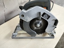 Sega circolare elettrica da banco per legno di marca Elu