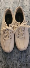 Good Used Condition Sz 8 Keds Spirit Leather white Sneakers Walking Shoes