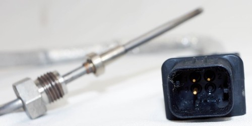 Caterpiller 2886817 Sensor - Picture 3 of 3