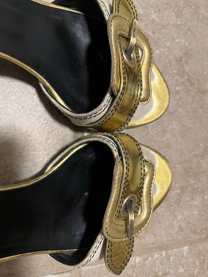 复古 Fendi 正品金色 B 扣中跟鞋凉鞋 37.5 — 第 3/4 张图片