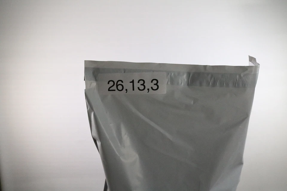 Chaqueta de cuero para mujer Live A Little roja con botones grande usada en excelente estado Foto 4 de 4