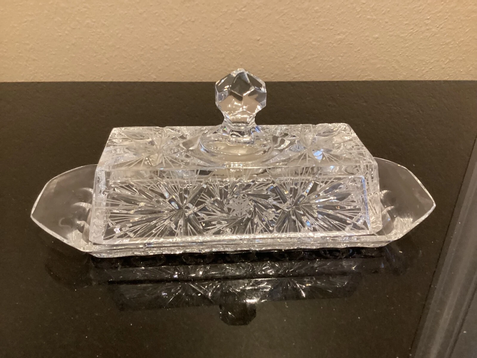 Crystal Covered Butter Dish,8.75”Classic Glass 2-Piece Design Butter Keeper
Opens in a new window or