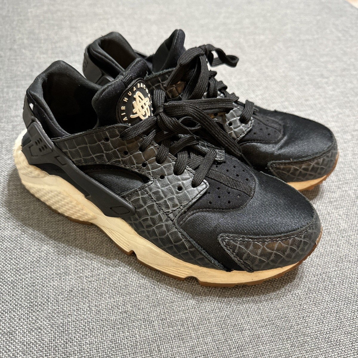 Nike Air Huarache Women's Size Shoes Black White Snakeskin