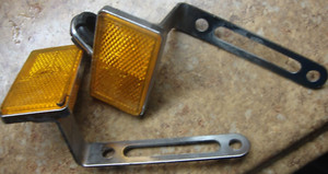 2001 Kawasaki Vulcan VN1500 VN 1500 Classic Front Fork Reflectors Mount Clamp 
