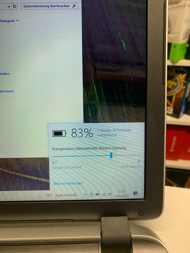 Notebook HP Pavilion / Intel i3 / NVIDIA / 8GB RAM / SSD / Windows - Bild 2 von 4