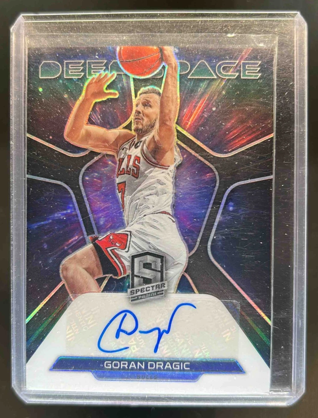 2022-23 Spectra Goran Dragic Deep Space Signatures Auto #/99 Bulls