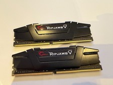 G. SKILL Ripjaws V 32GB 2 x 16GB  DDR4-3600 Memory F43600C18D32GVK 