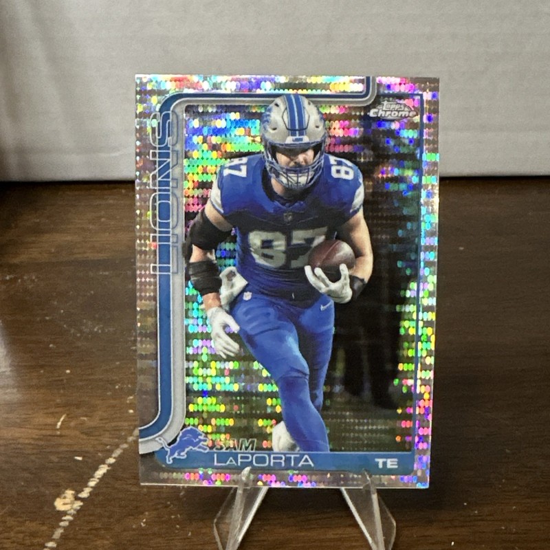 2025 Topps Chrome #100 Sam LaPorta Pulsar Refractor